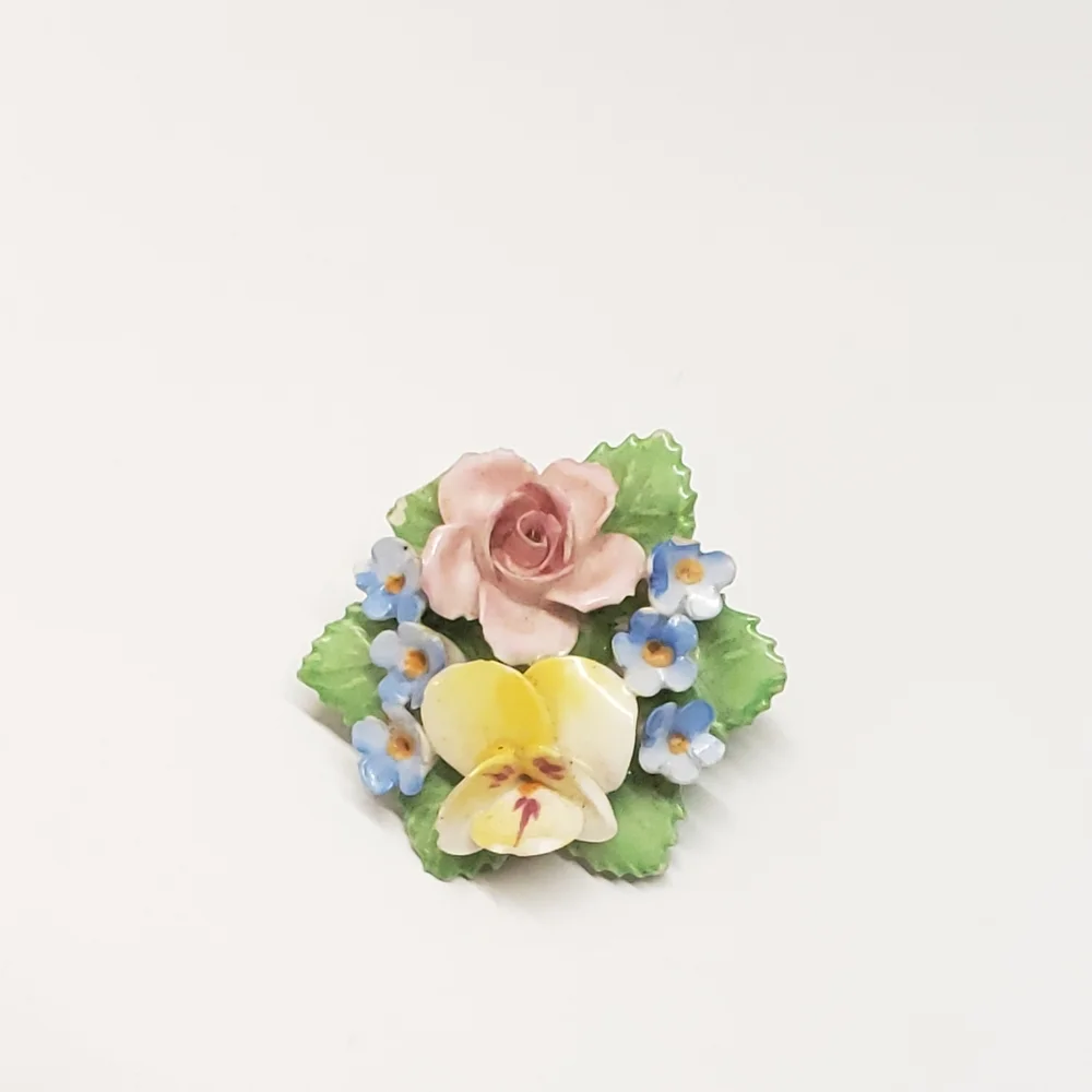 Vintage Denton England Ceramic Flower Brooch & Handmade Tape Measure Scissor Pin